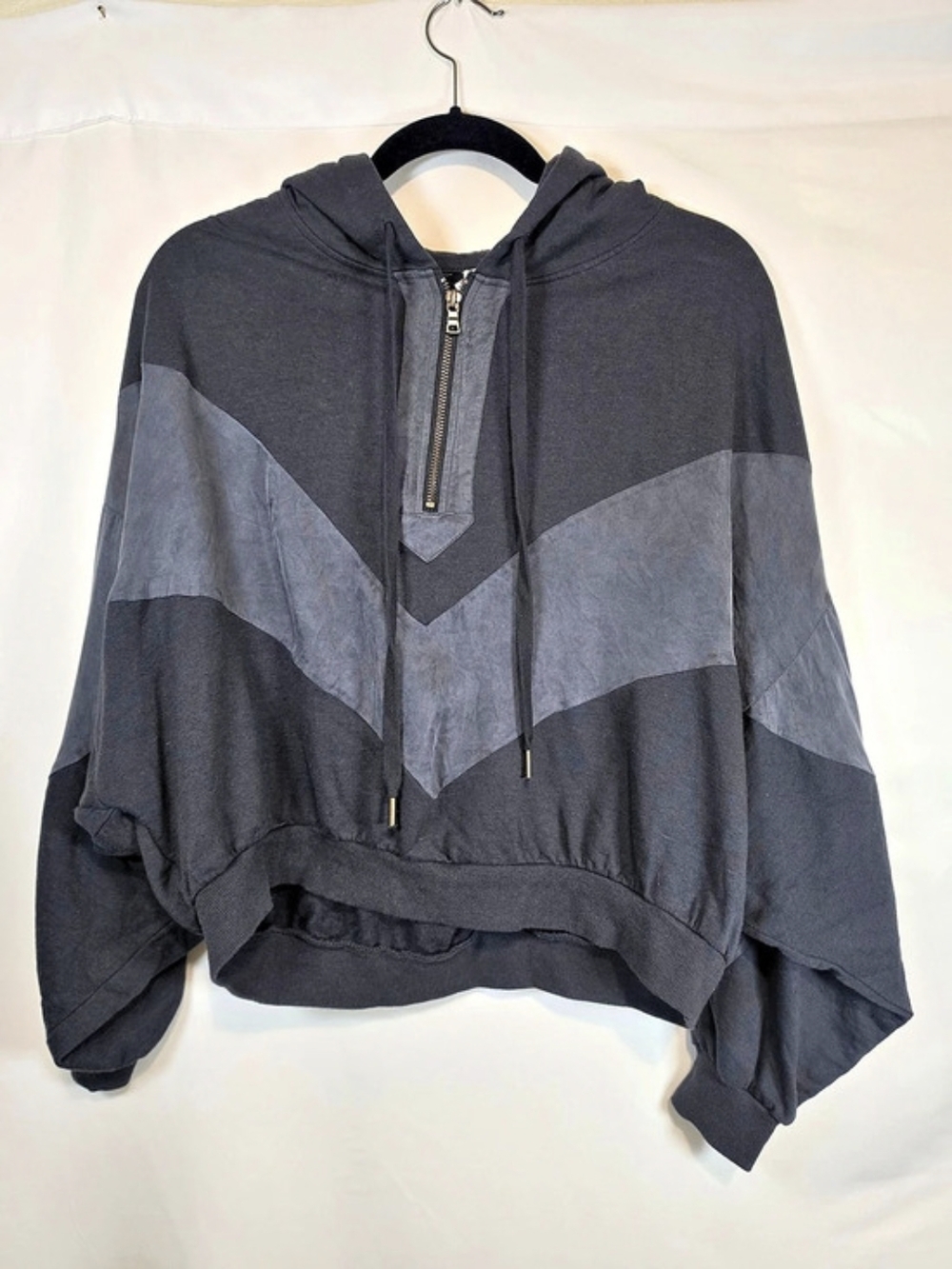 Victoria's Secret PINK Color Block Hoodie in Black & Gray Size Small